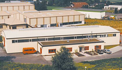 Firmenchronik 1989